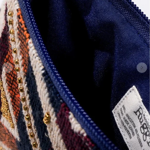 Handmade wristlet - Picture 5 of 6